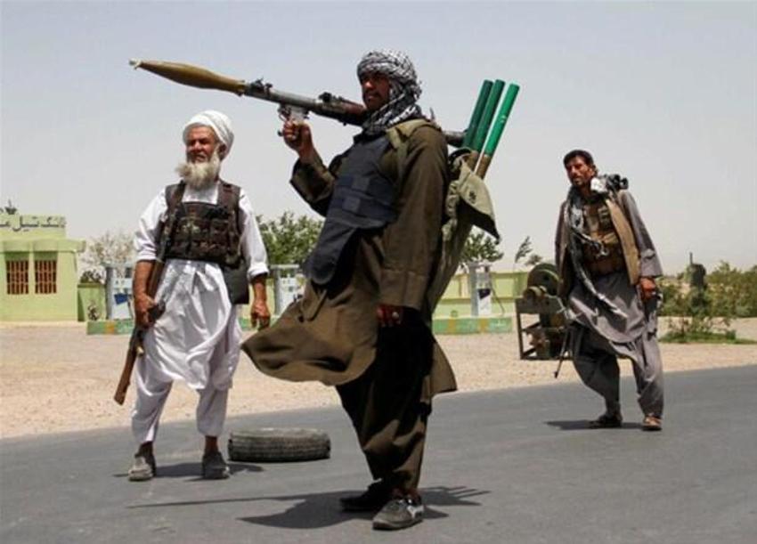Dünyanın gözü orada, Kunduz da düştü! Taliban durmuyor, ABD vurmaya başladı...