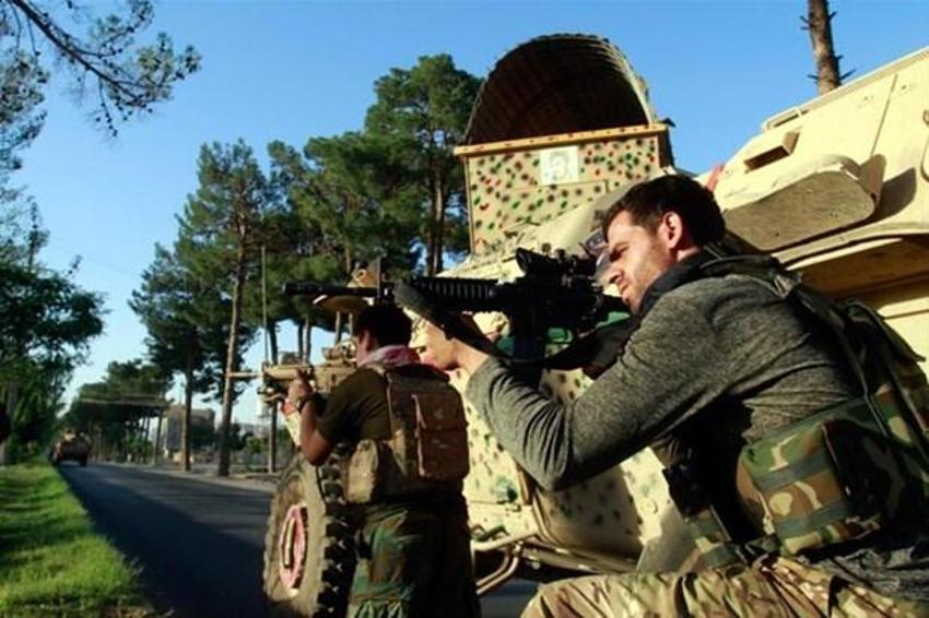 Dünyanın gözü orada, Kunduz da düştü! Taliban durmuyor, ABD vurmaya başladı...