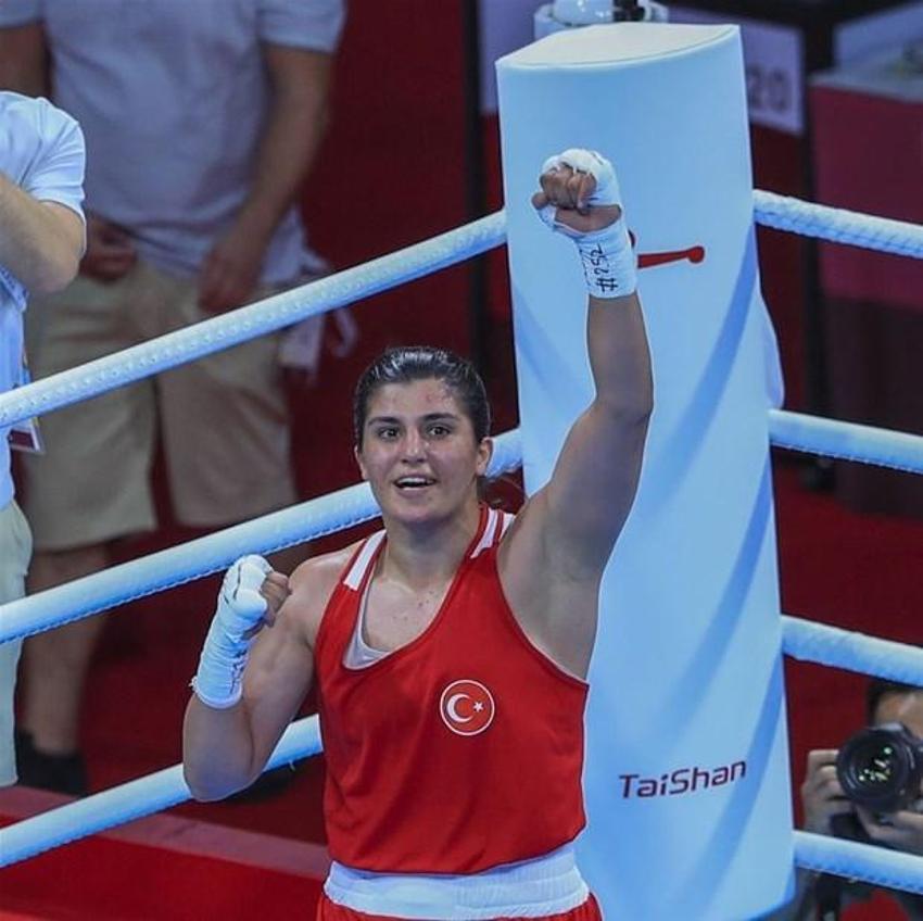 Busenaz Sürmeneli'nin altın madalyasına Ugandalı hakem damgası! Verdiği puan ortaya çıkınca...