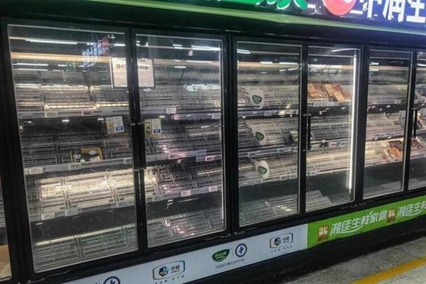Çin'den Vuahn kenti için flaş koronavirüs kararı! Duyan herkes marketlere hücum etti...
