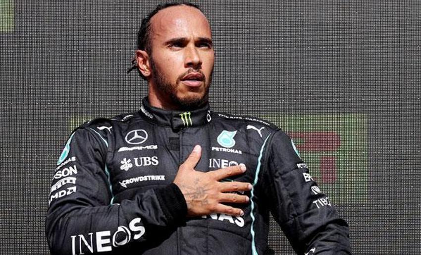 Formula 1'in yıldız ismi Lewis Hamilton'dan Türkiye ve orman yangını paylaşımı