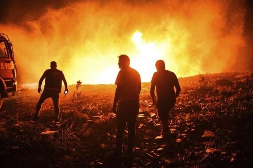 Türkiye'de felaketler peş peşe! Dünyanın dört bir yanı yangınlarla mücadele ediyor: NASA görüntüleri paylaştı...