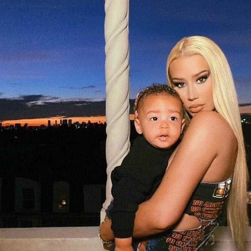 Iggy Azalea'dan fotoğraf kararı: Artık oğlumun fotoğraflarını paylaşmayacağım