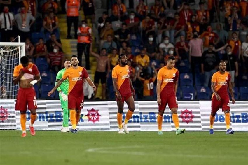 Galatasaray-PSV maçında Wesley Sneijder'den flaş sözler: 'Bir daha oynayamaz'