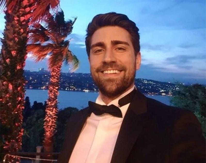 Çağlar Ertuğrul-Kayla Manukyan çifti tatilde! Tüm gün güneşlendiler...