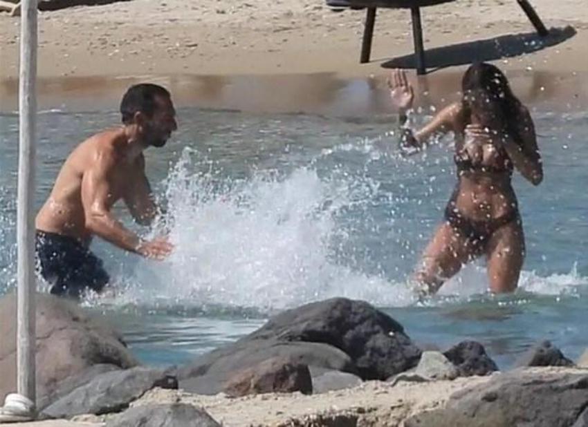 Allan Hakko'dan sevgilisi Merve Oflaz'a sulu şaka
