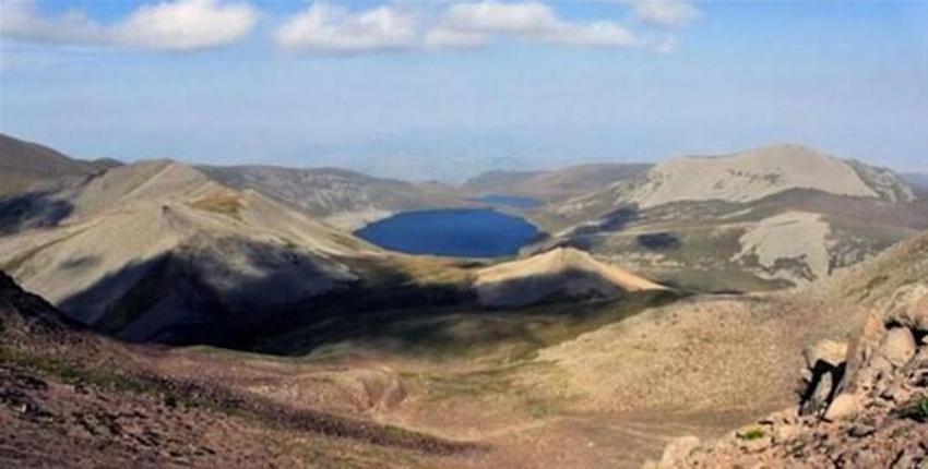 Azerbaycan ile Ermenistan arasında tansiyon yükseliyor Ruslar kışkırtıyor! Kelbecer'de silah sesleri...
