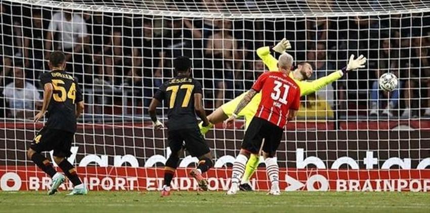 PSV Galatasaray maçından sonra şok eden gerçeği açıkladı! '350 bin euro kazanan oyuncu Cimbom'u perişan etti'