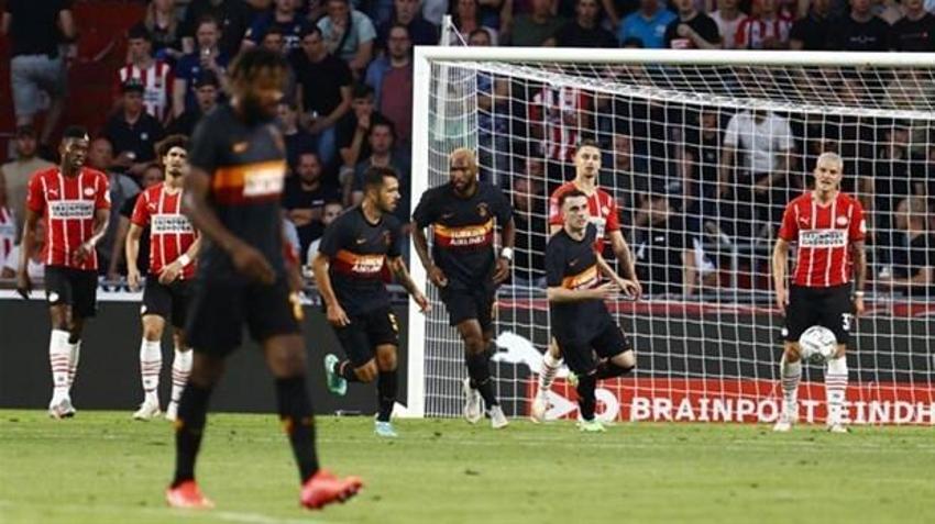 PSV Galatasaray maçı bitti Fatih Terim'i hedef tahtasına koydu! 'Psikolog değilim ama...'