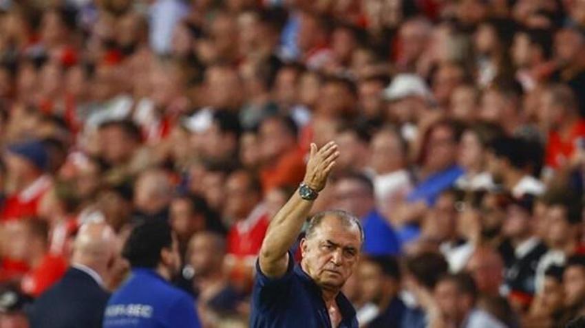 PSV Galatasaray maçı bitti Fatih Terim'i hedef tahtasına koydu! 'Psikolog değilim ama...'