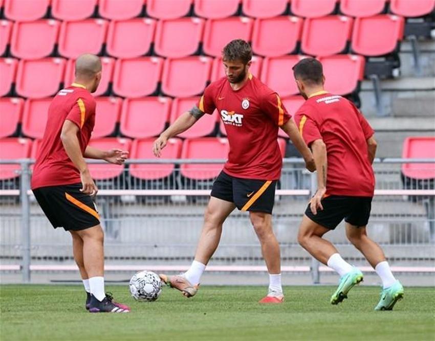 PSV - Galatasaray maçında kadrolar belli oldu! İlk 11'lerde sürpriz Mostafa Mohamed...