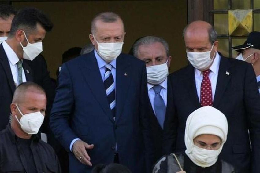 Kuzey Kıbrıs'a tarihi ziyaret Yunan basınını çıldırttı! Cumhurbaşkanı Erdoğan'ın Kapalı Maraş sözleri manşette...