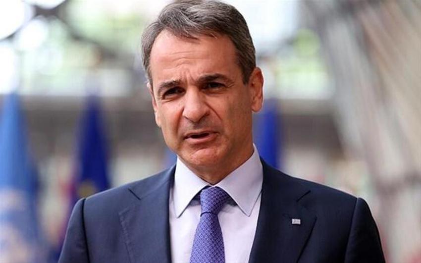 Kuzey Kıbrıs'a tarihi ziyaret Yunan basınını çıldırttı! Cumhurbaşkanı Erdoğan'ın Kapalı Maraş sözleri manşette...
