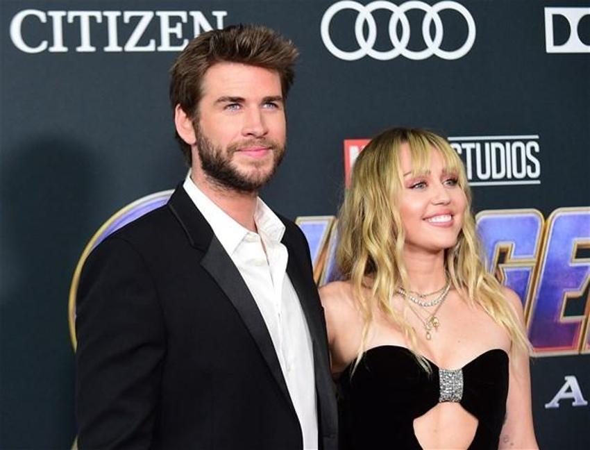Miley Cyrus'tan şaşırtan cinsel ilişki itirafı!