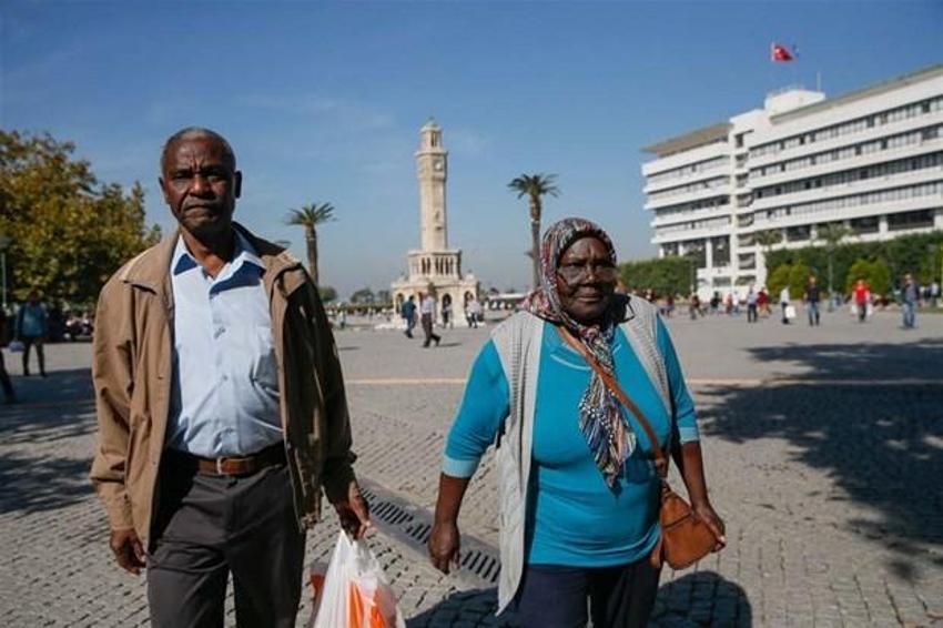 İzmir'deki Afro-Türkler ABD'de araştırmalara konu oldu! kökenler Afrika'dan şive Ege'den...