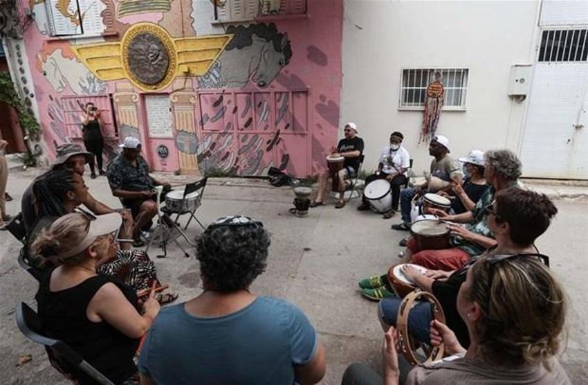 İzmir'deki Afro-Türkler ABD'de araştırmalara konu oldu! kökenler Afrika'dan şive Ege'den...