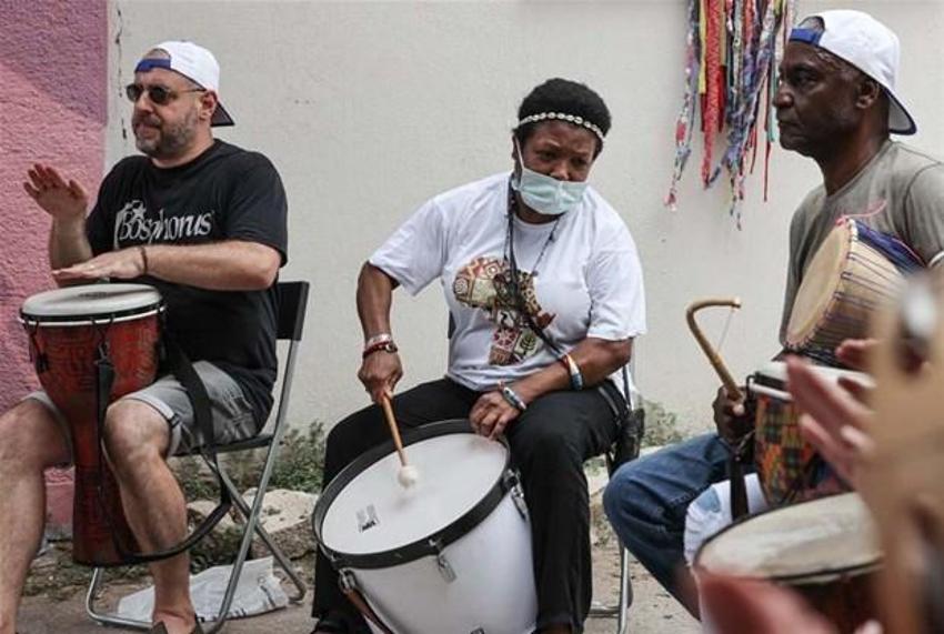 İzmir'deki Afro-Türkler ABD'de araştırmalara konu oldu! kökenler Afrika'dan şive Ege'den...