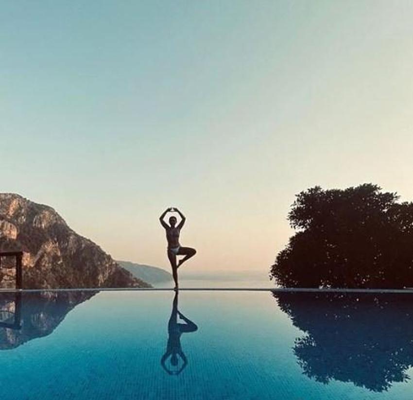 Selin Yeninci'nin dönüşü muhteşem oldu! Tatil pozu...