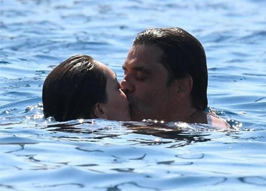 Cansel Elçin-Zeynep Tuğçe Bayat'ın romantik Bodrum tatili! Öp öp doyamadı...