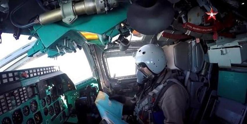 Havada tehlikeli gerginlik! Rus Su-30 jetleri ve ABD uçağını kovaladı...