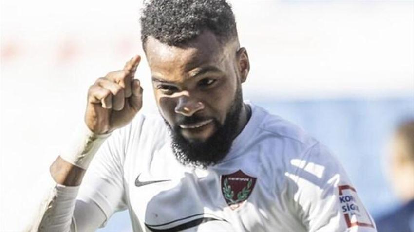 İstanbul'da özel görüşme! Fenerbahçe Aaron Boupendza bombasını patlattı!