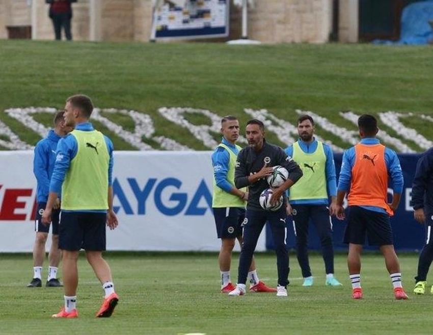 İstanbul'da özel görüşme! Fenerbahçe Aaron Boupendza bombasını patlattı!