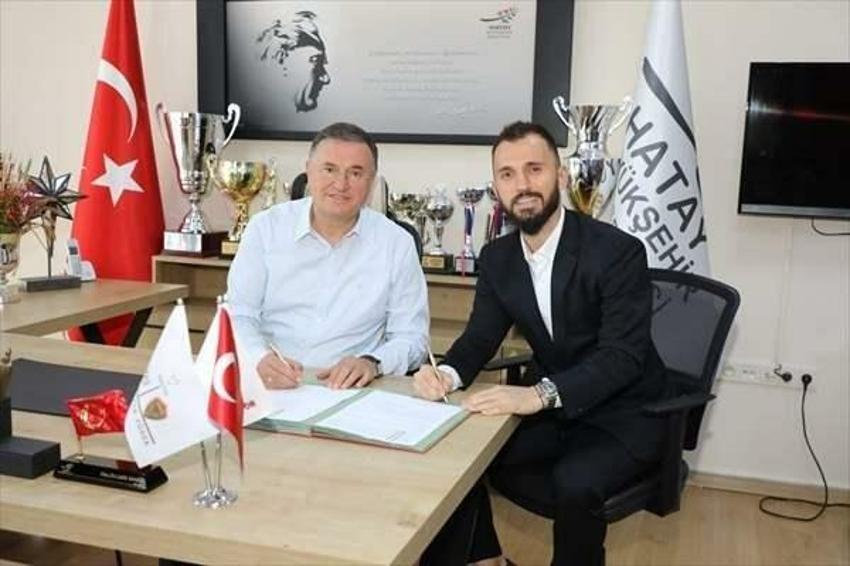 Süper Lig'de 70 transfer bombası! Galatasaray, Fenerbahçe, Beşiktaş istedi Hatay FaceTime'dan işi bitirdi