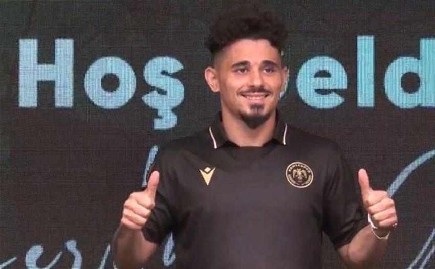 Süper Lig'de 70 transfer bombası! Galatasaray, Fenerbahçe, Beşiktaş istedi Hatay FaceTime'dan işi bitirdi