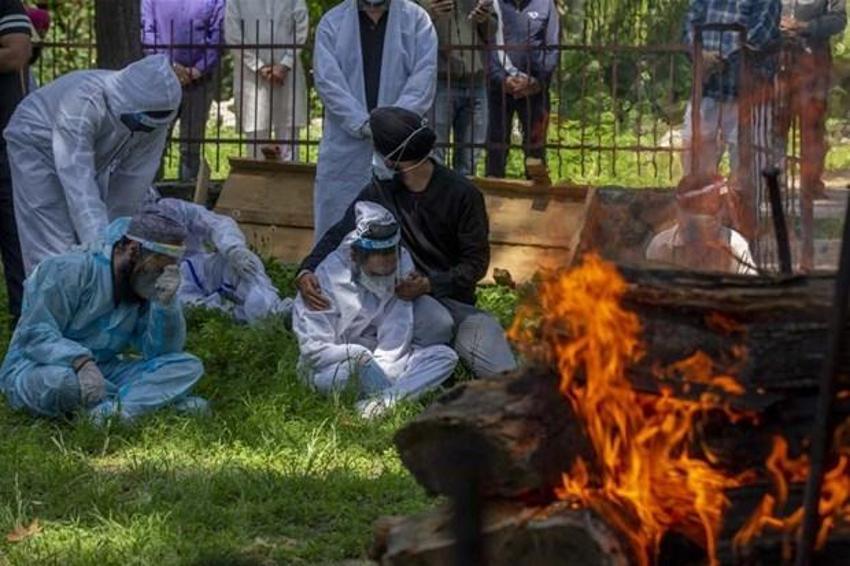 Kara mantar yayılıyor! Bir ülkeye daha sıçradı! İnsanlar gözlerini kaybediyor