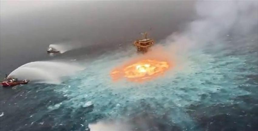 Okyanusta büyük yangın! Meksika Körfezi'nde akılalmaz görüntü...