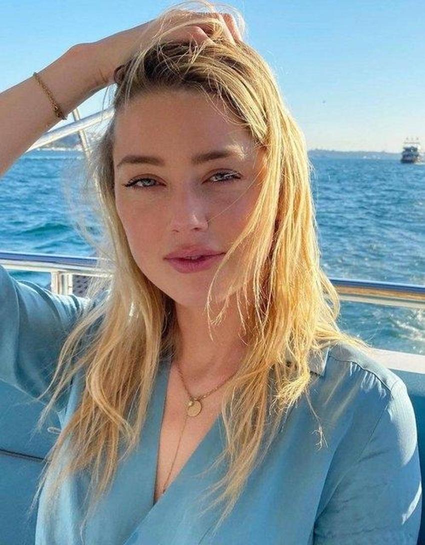 Amber Heard müjdeli haberi paylaştı!