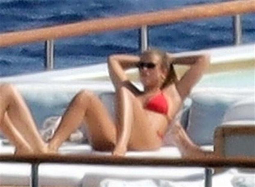 Sofia Richie Ege sularında!