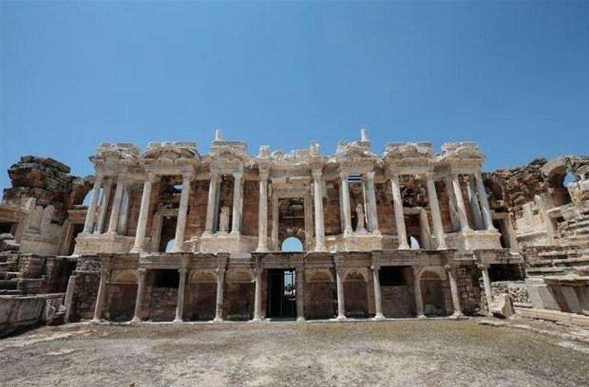 Pamukkale'deki Hierapolis Antik Kenti'nde bulunan "Cehennem Kapısı"nın gizemi çözüldü!