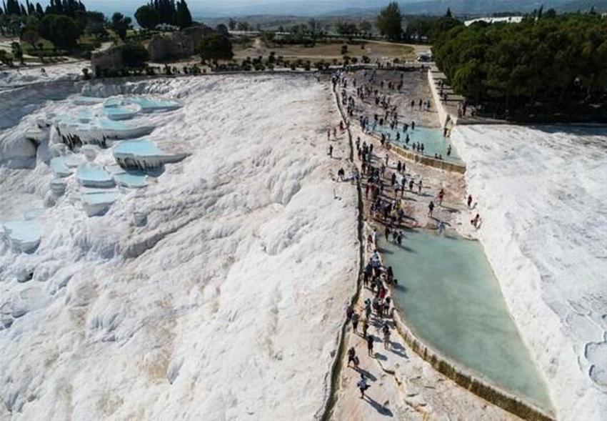 Pamukkale'deki Hierapolis Antik Kenti'nde bulunan "Cehennem Kapısı"nın gizemi çözüldü!