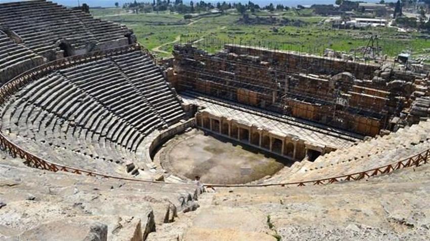 Pamukkale'deki Hierapolis Antik Kenti'nde bulunan "Cehennem Kapısı"nın gizemi çözüldü!
