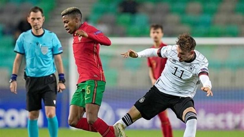 Burak Elmas gemileri yaktı! Bir dünya yıldızını Galatasaray'a getiriyor! Yarmolenko...