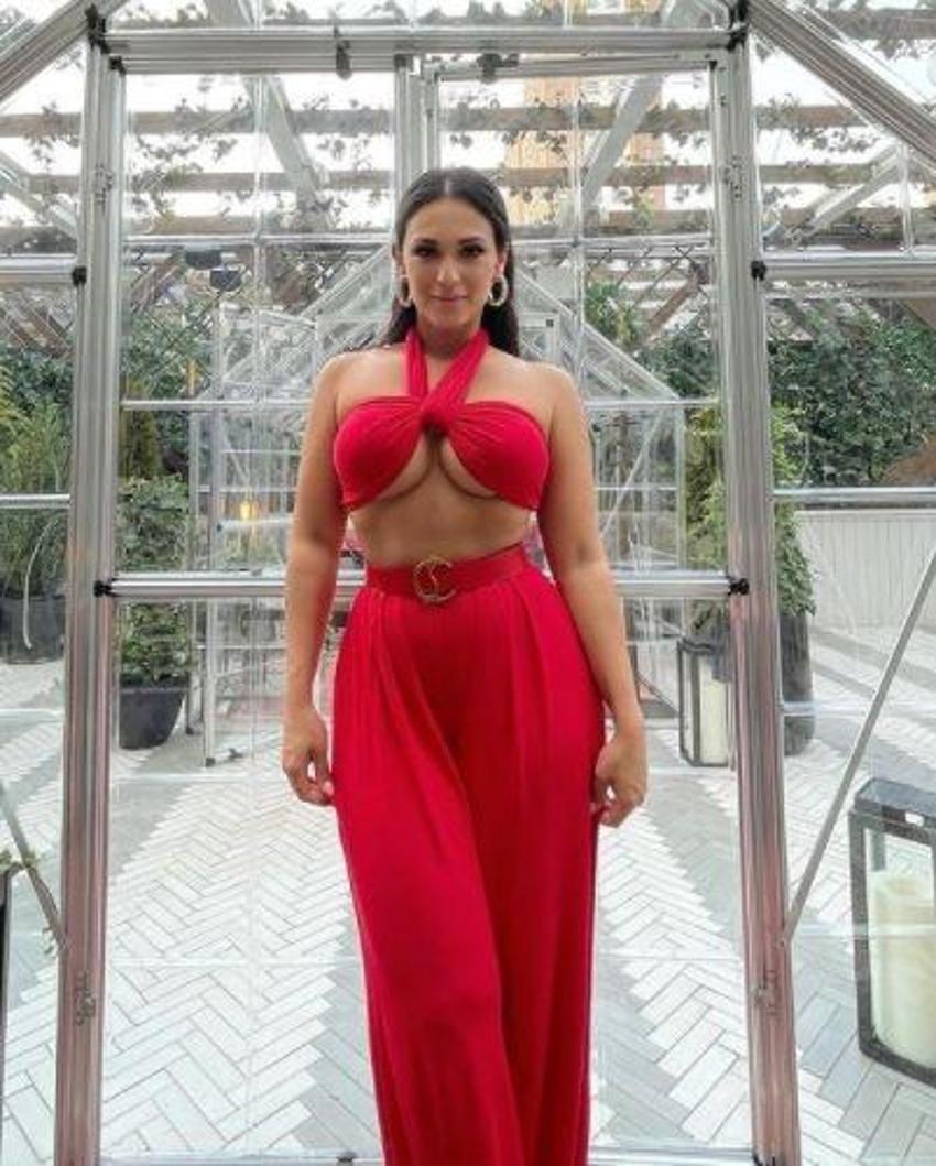 Laura Ivette kendini aştı! Gören şok oldu