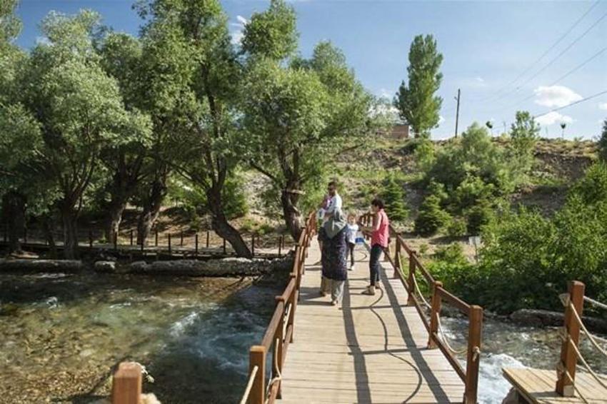 Koronavirüs tablosunda il il kritik son durum! Tam açılma derken 29 ilde kırmızı alarm...