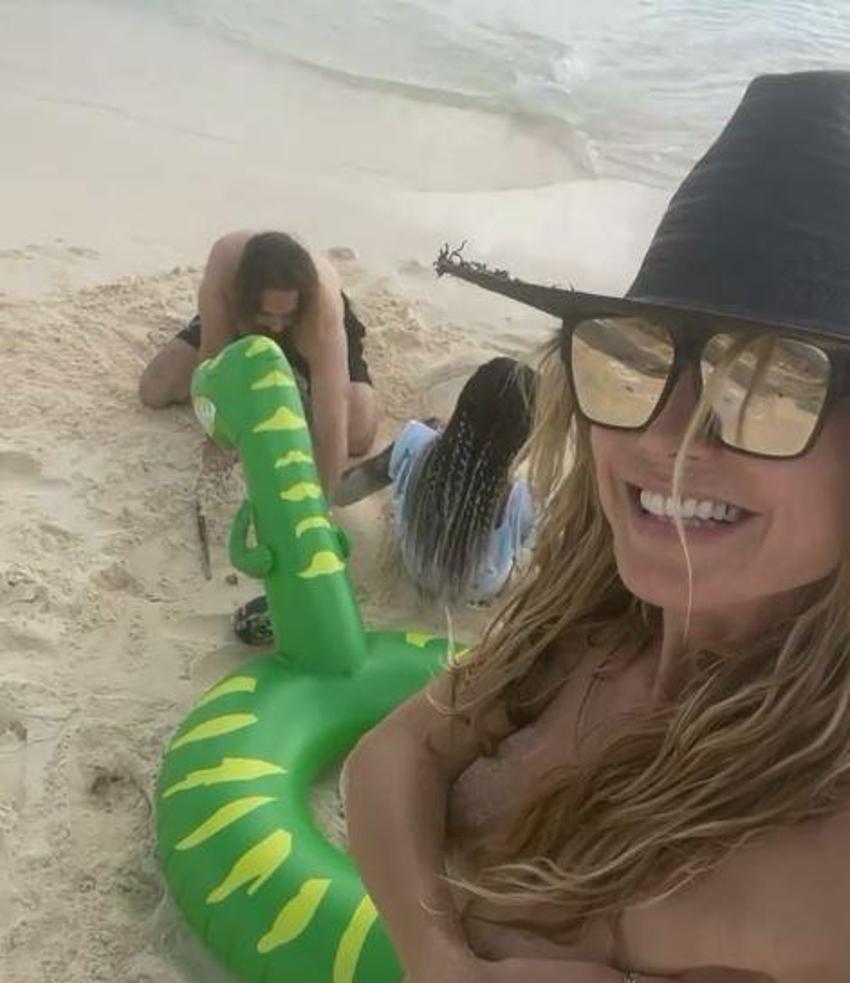 Heidi Klum'dan cesur poz! Hayranlarını mest etti