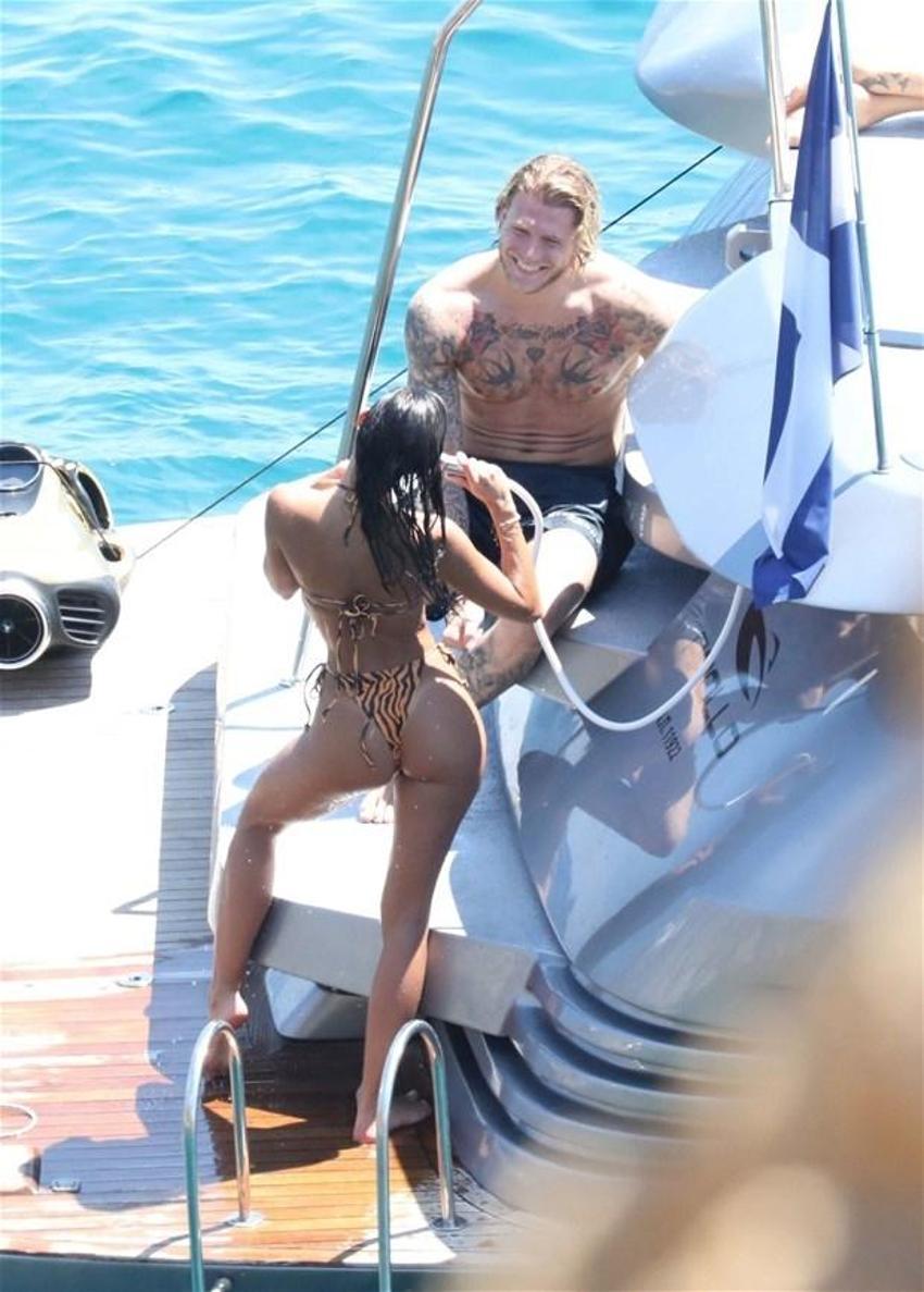 Loris Karius fena yakalandı! Fotoğraflar sızınca açıklama yapmak zorunda kaldı...