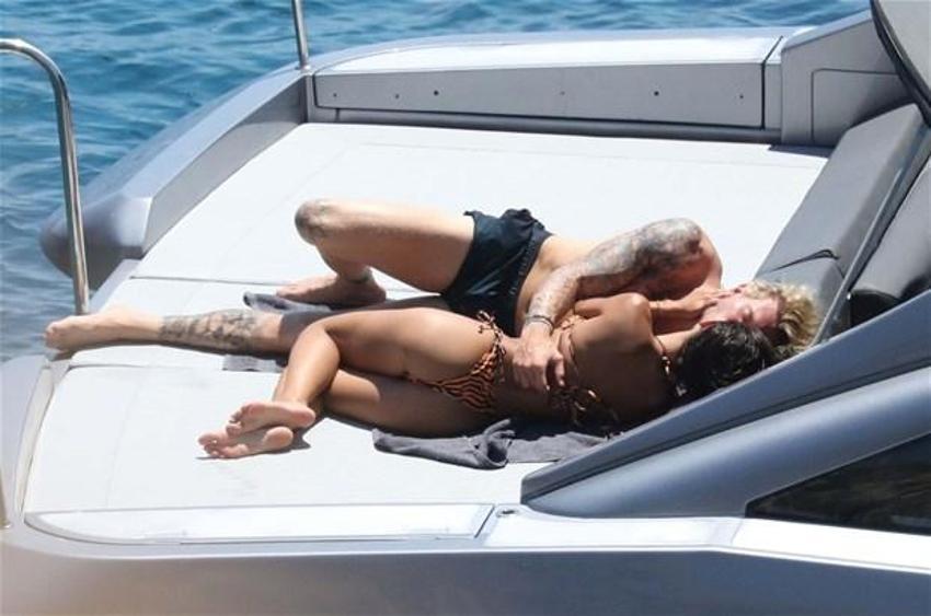 Loris Karius fena yakalandı! Fotoğraflar sızınca açıklama yapmak zorunda kaldı...