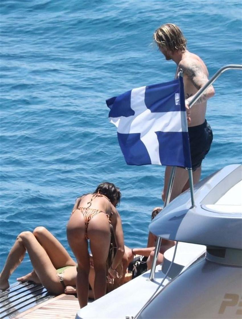Loris Karius fena yakalandı! Fotoğraflar sızınca açıklama yapmak zorunda kaldı...