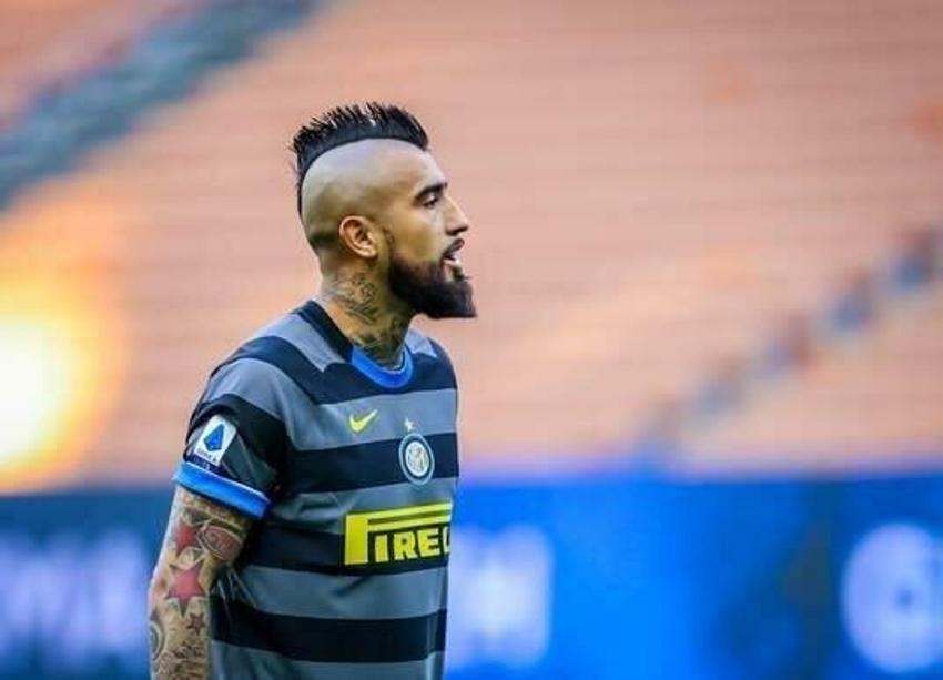 Büyük menajer oyunu! Vidal için Galatasaray ile Beşiktaş'ı karşı karşıya getirdi