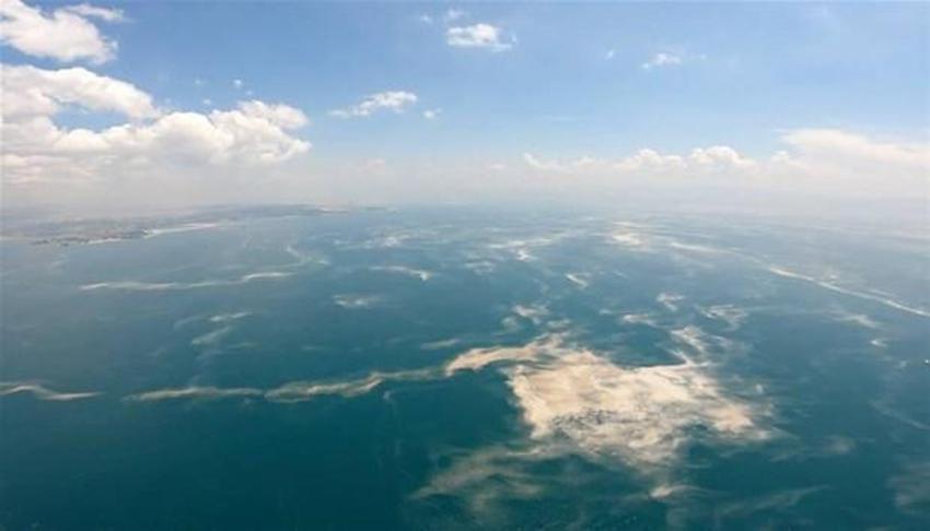 Marmara'da şaşırtan değişim! İstanbul’daki müsilaj uzaydan görüntülendi...