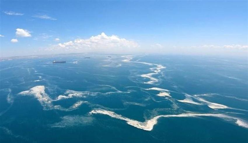 Marmara'da şaşırtan değişim! İstanbul’daki müsilaj uzaydan görüntülendi...