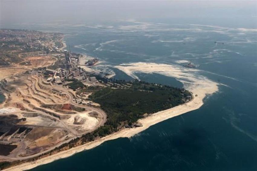Marmara'da şaşırtan değişim! İstanbul’daki müsilaj uzaydan görüntülendi...