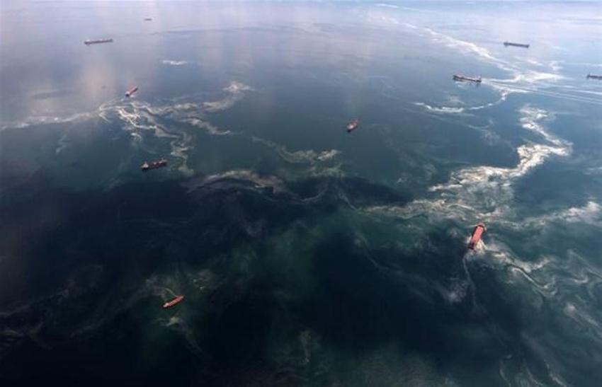 Marmara'da şaşırtan değişim! İstanbul’daki müsilaj uzaydan görüntülendi...