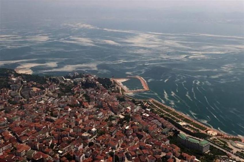 Marmara'da şaşırtan değişim! İstanbul’daki müsilaj uzaydan görüntülendi...