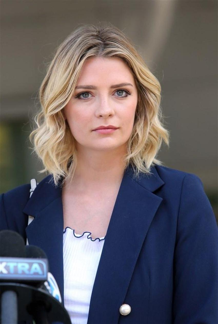 Mischa Barton'dan çarpıcı itiraf: O dönem bakire olmak...