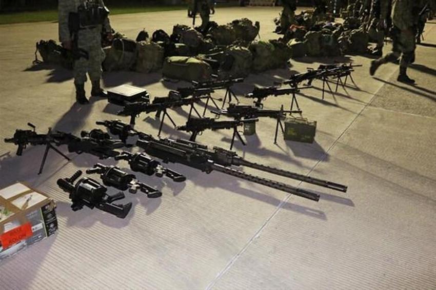 El Chapo Guzman'ın karısı Emma Coronel Aispuro suçlamaları kabul etti yer yerinden oynadı!